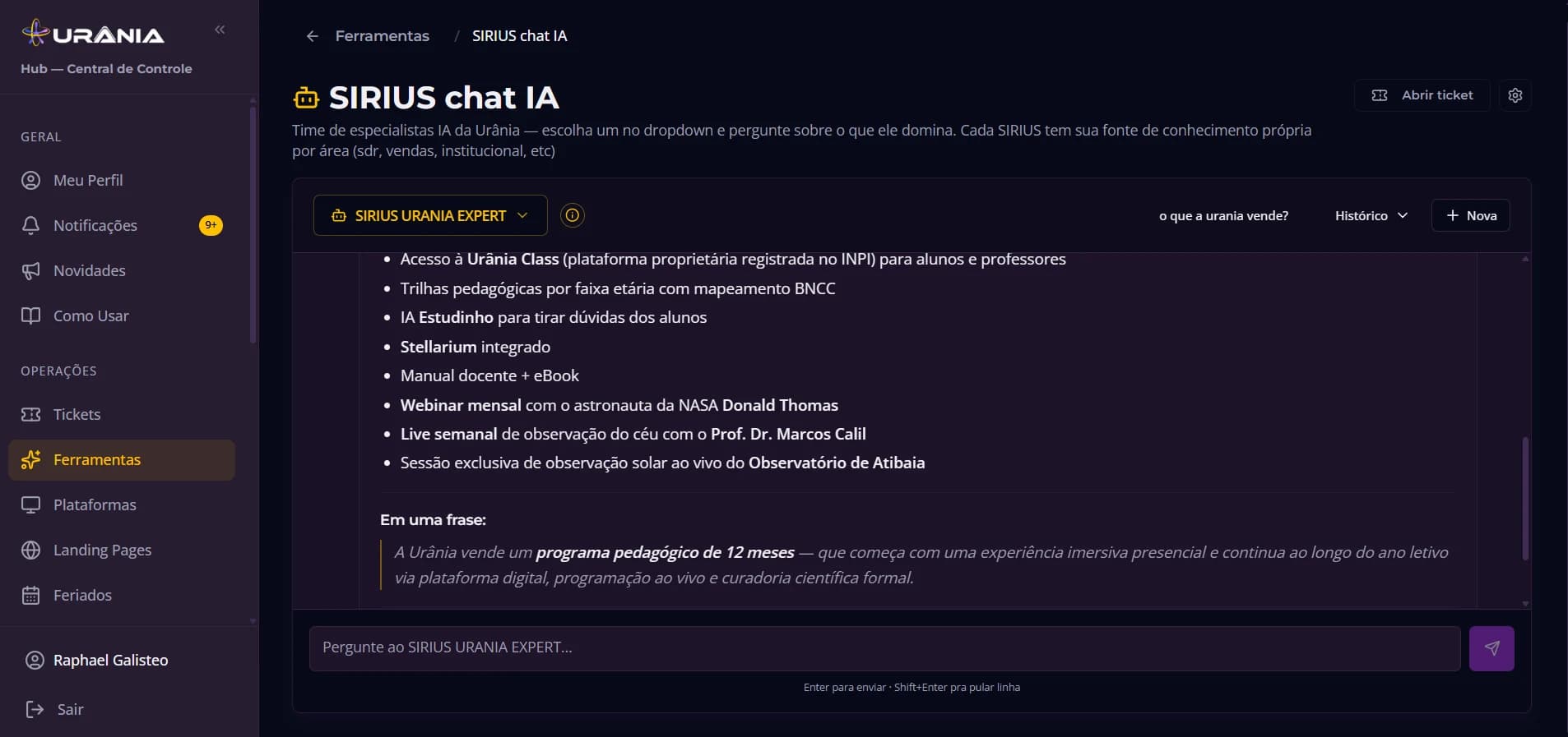 Chat IA SIRIUS do Órbita: agente conversacional com base de conhecimento da Urânia respondendo dúvida sobre programa pedagógico